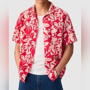 ​GAP Men's Large Floral Linen Hawaiian Shirt - Coral Red & Beige